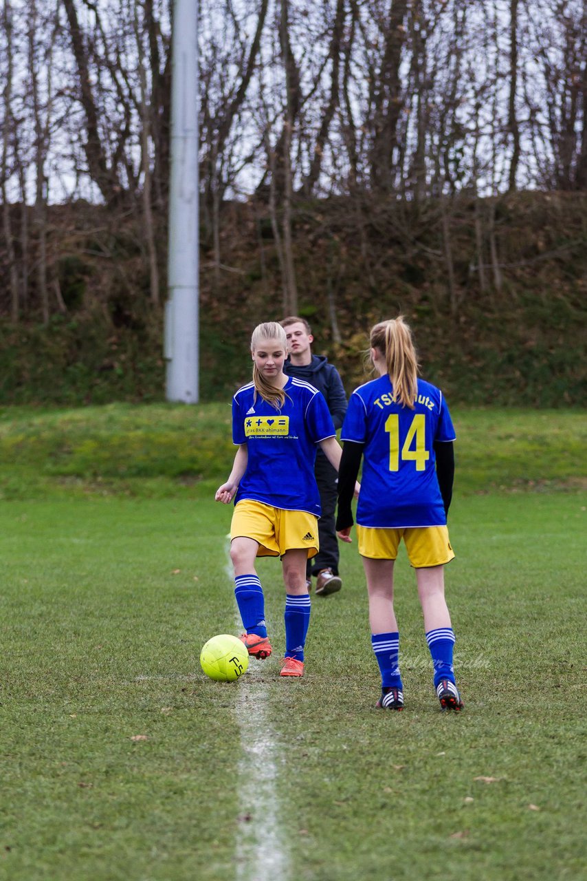 Bild 68 - B-Juniorinnen TSV Gnutz o.W. - SV Henstedt Ulzburg II : Ergebnis: ca. 5:0